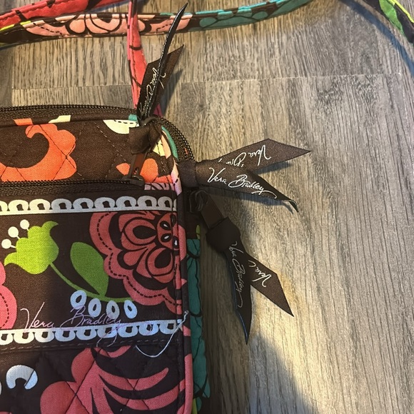 Vera Bradley purse - Picture 2 of 6